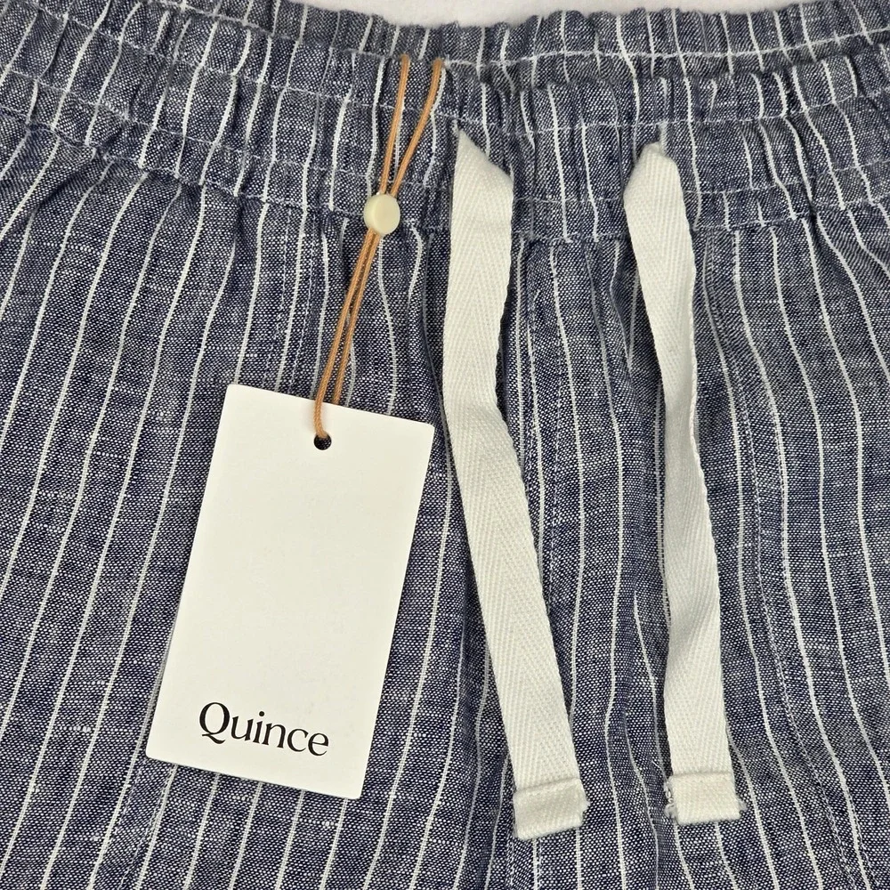 Quince Women's 100% European Linen Shorts Medium M Blue Chambray Stripe New - Picture 3 of 10